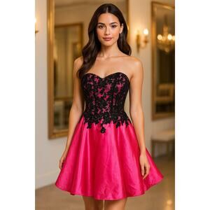 Camile La Vie Corset Mini Dress Pink Black Lace Strapless Fit & Flare | Size 4